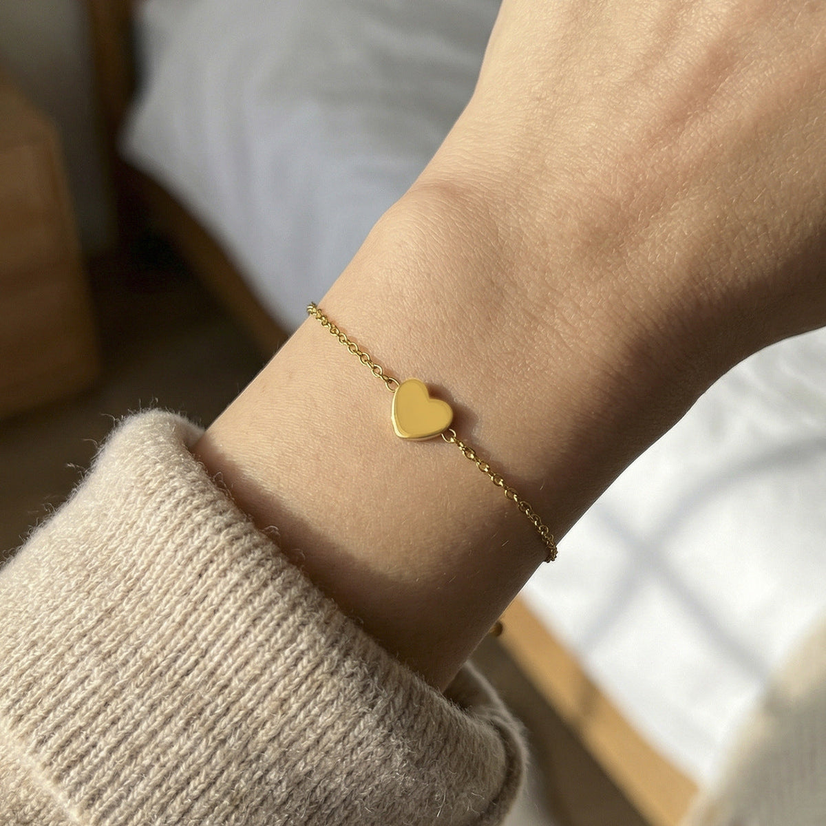 Minimalist Heart Bracelet