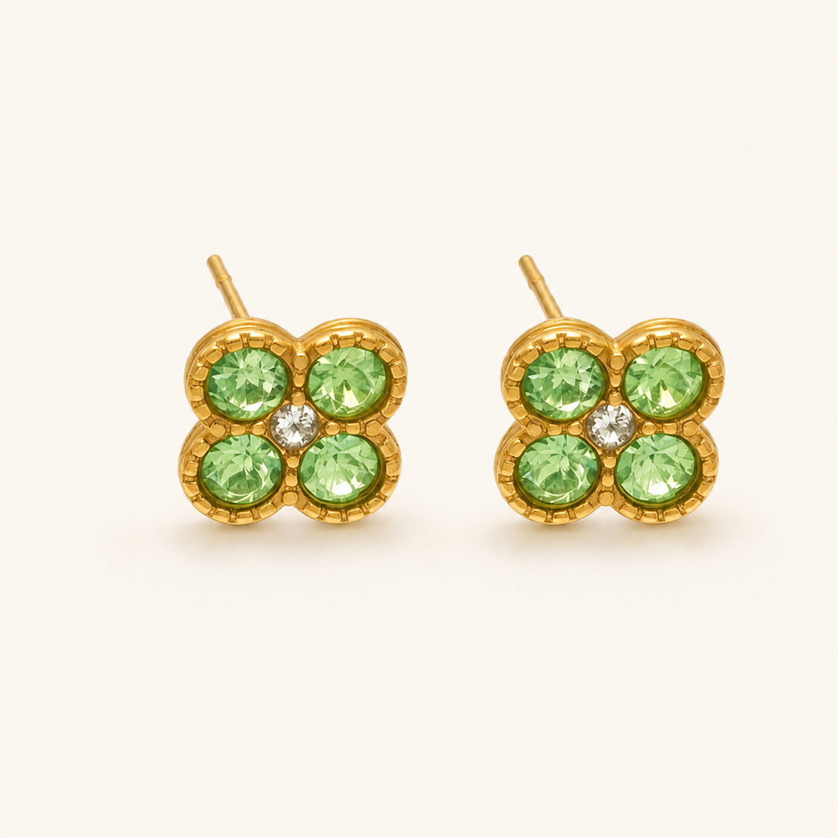 Clover of Grace light green zircon earrings in gold