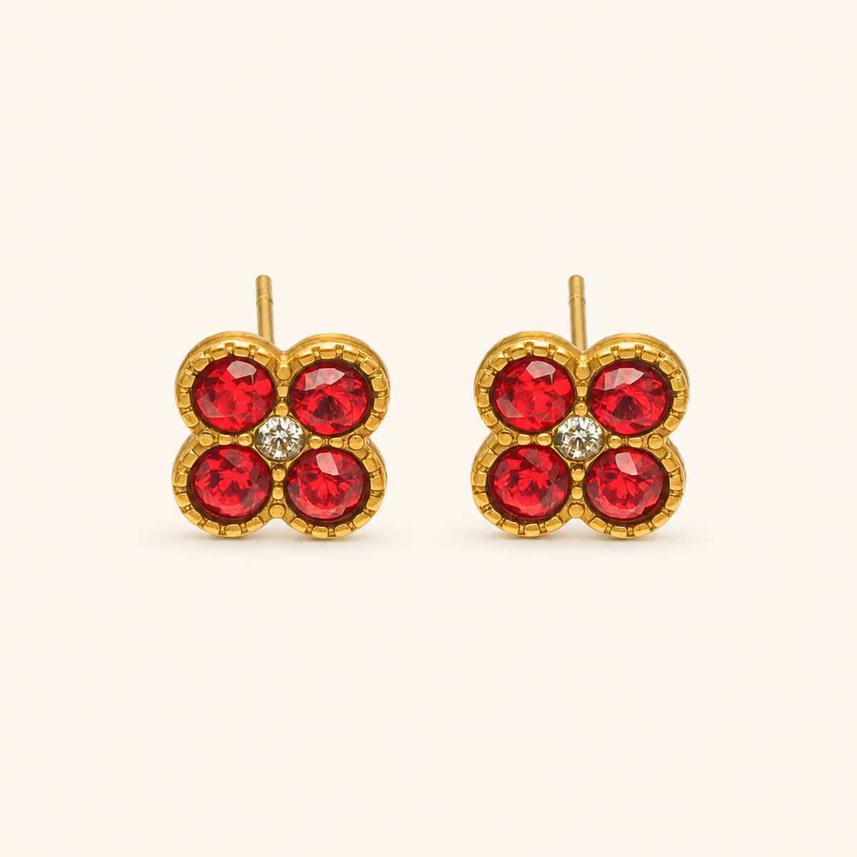Clover of Grace red zircon earrings in gold