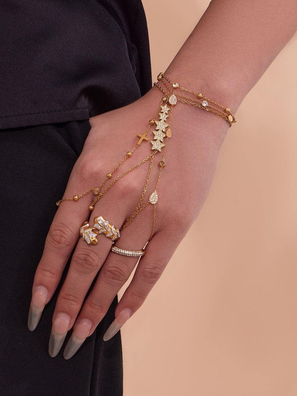 Dainty Grace finger chain collection detail 12