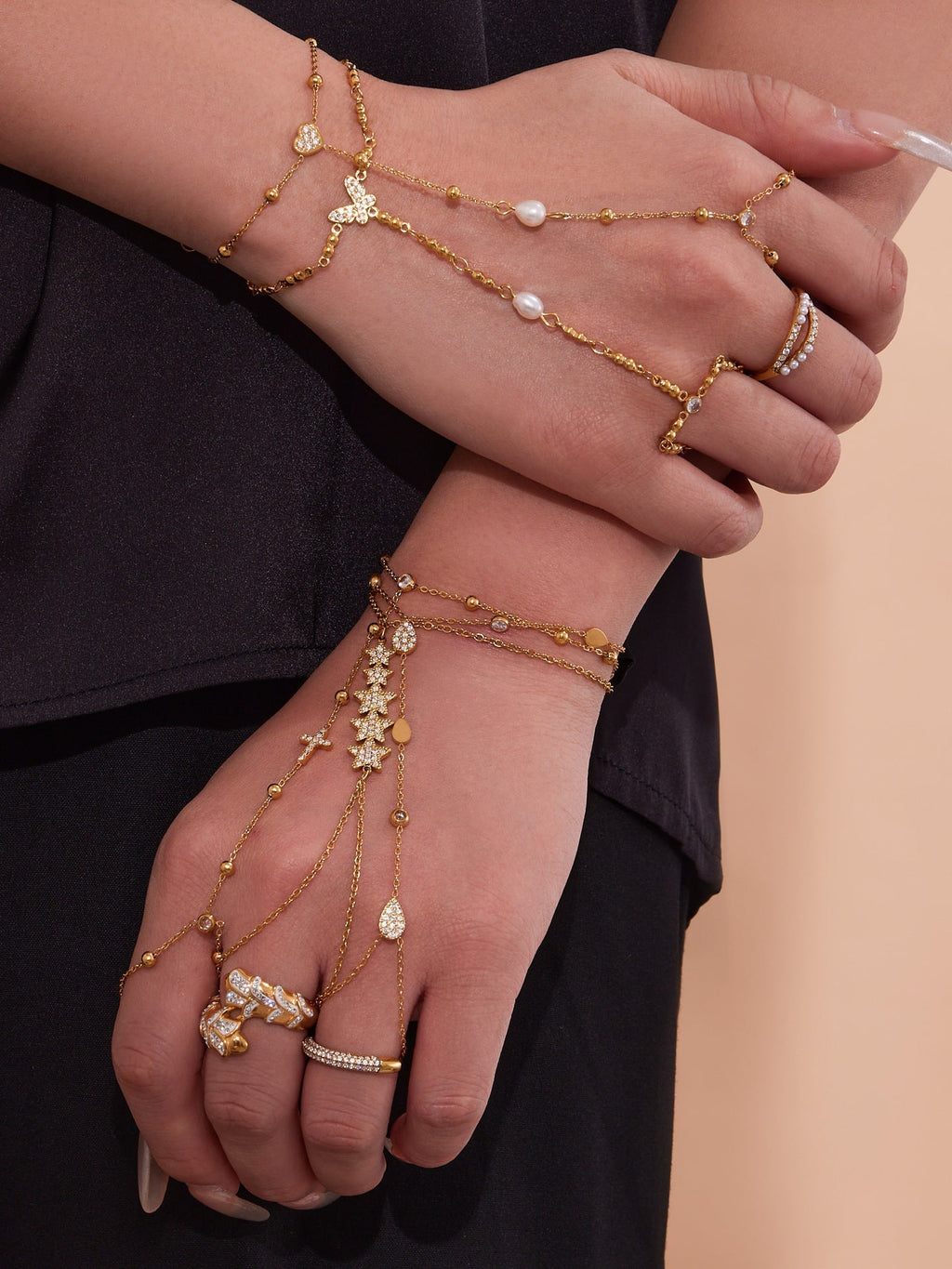 Dainty Grace finger chain collection detail 14