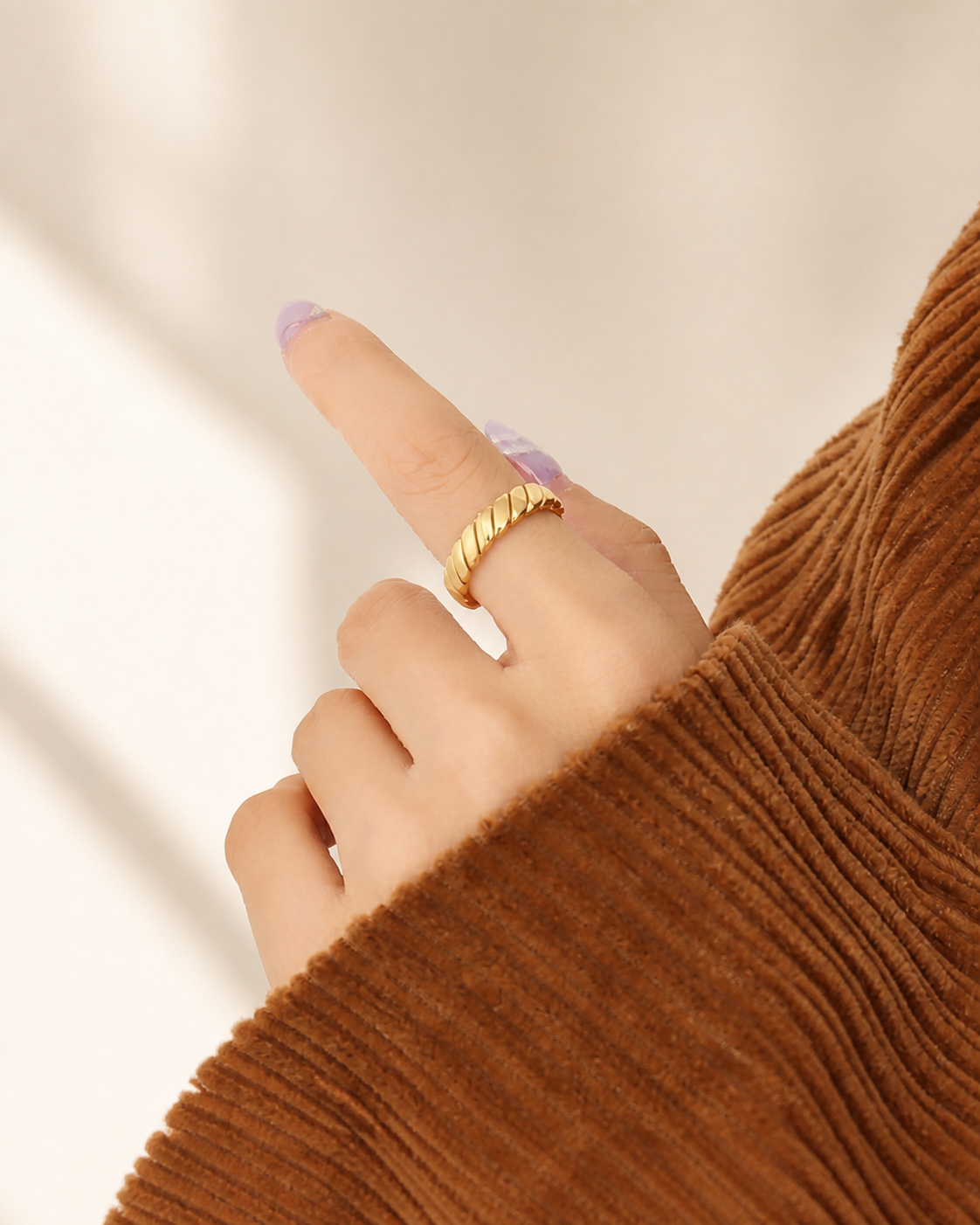 Sculpted Grace Band Ring worn by a model