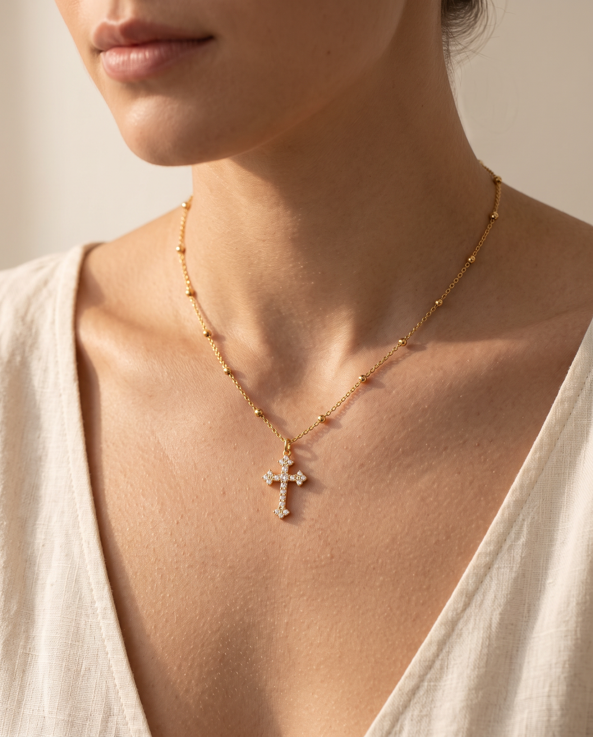 Grace Zircon Cross Necklace detail